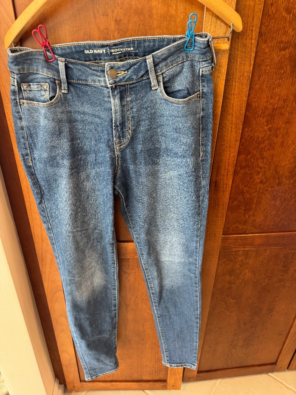 Old Navy Mid Rise Rockstar  Tall  Med Wash DistressedJeans Size 6  Cotton Blend
